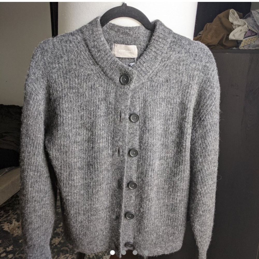 Everlane alpaca crop cardigan sweater!